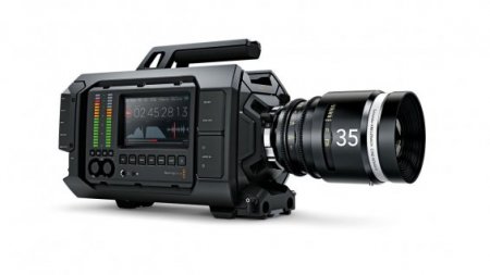 4K УРСА камера Blackmagic имеет массивный 10-дюймовый 1080p дисплей и будет доступна в июне за $ 6000